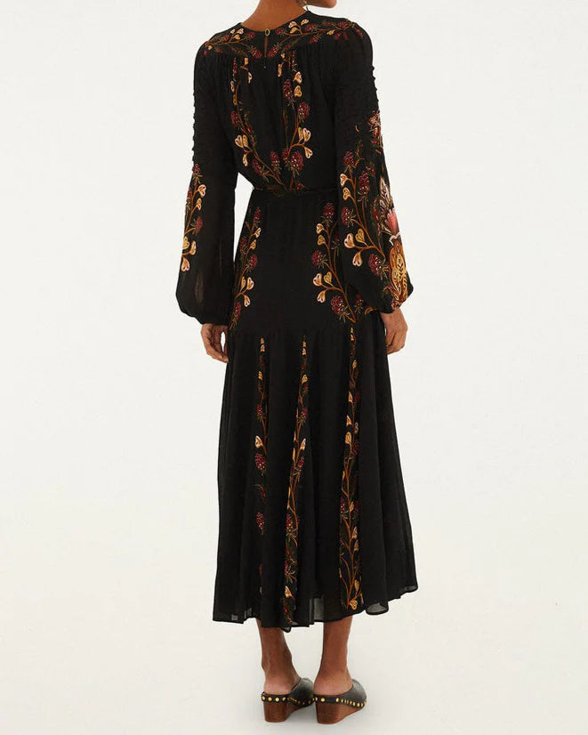BERRY GARDEN BLACK LONG SLEEVE PLEATED MAXI DRESS