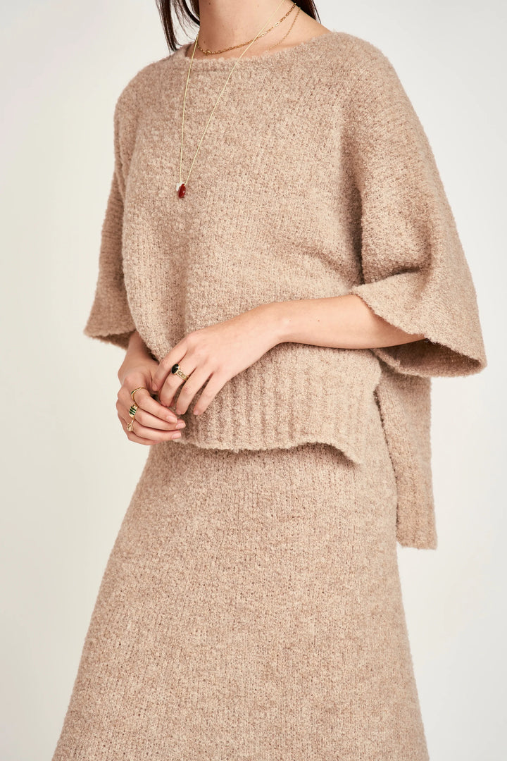 Fez Boucle Top in Graham Cracker