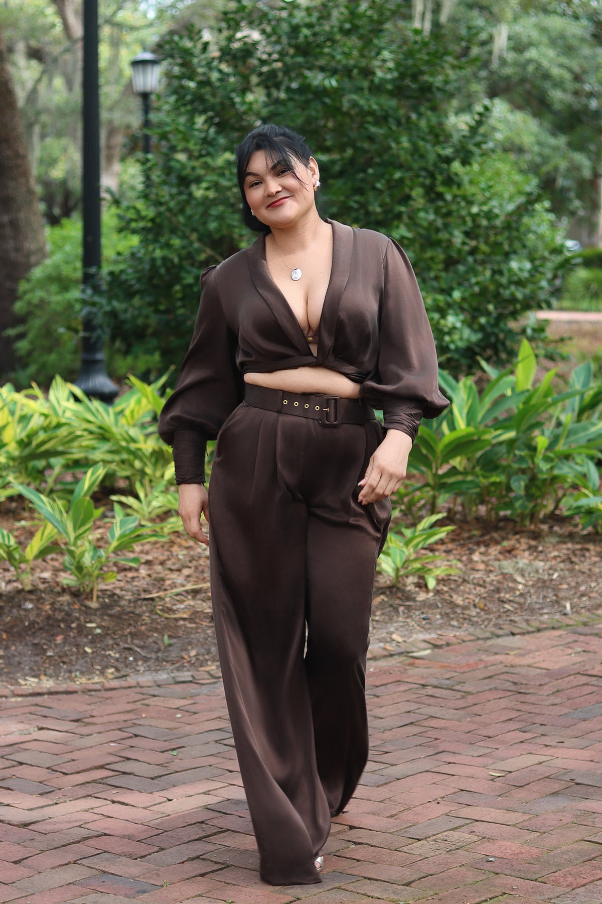 Silk Tuck Pant in Bitter Chocolate
