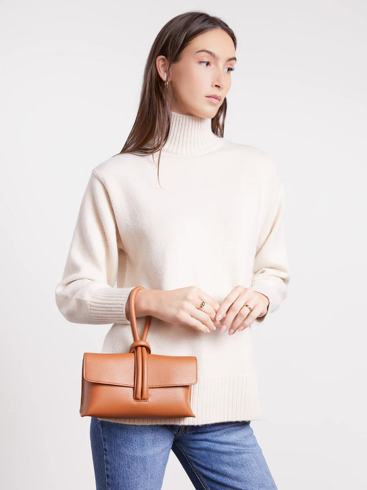 The Francesca in Tan & Ecru