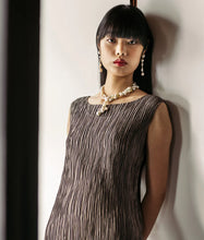 Load image into Gallery viewer, Falling Water Necklace