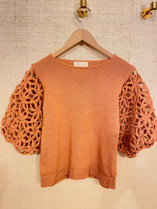 Maria short sleeve sweater